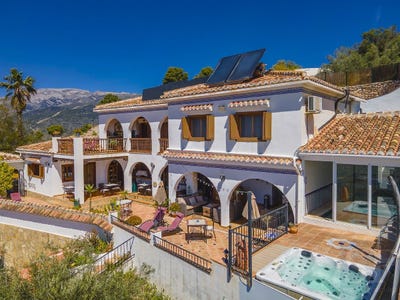 /international/es/competa-andalusia-310101277098/?lang=es