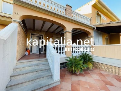 /international/es/canals-valencian-community-310107920686/