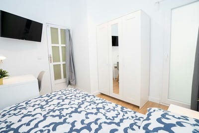/international/es/carrer-honorato-juan-valencia-valencian-community-310108591255/