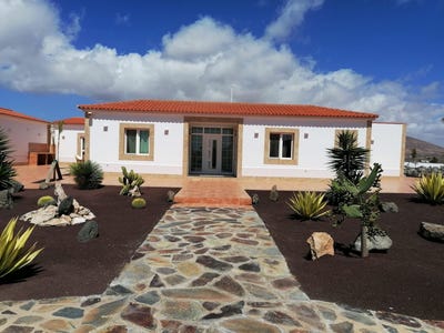 /international/es/tuineje-canary-islands-310106282600/