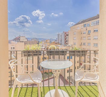 /international/es/barcelona-sant-gervasi-la-bonanova-barcelona-catalonia-310108991398/?lang=pt