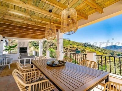 /international/es/archez-andalusia-310100523245/