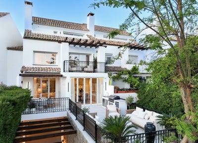 /international/es/marbella-marbella-golden-mile-malaga-spain-marbella-andalusia-310108862295/
