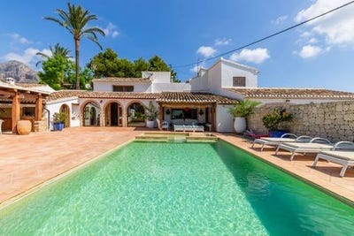 /international/es/javea-valencian-community-310101390783/?lang=id