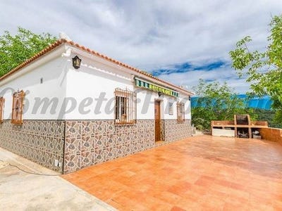 /international/es/canillas-de-albaida-andalusia-120090071334/