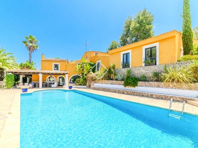 /international/es/canyelles-catalonia-310096787434/