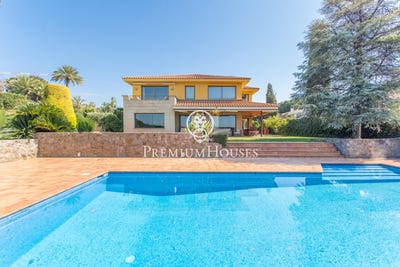 /international/es/alella-catalonia-310105420220/