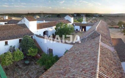 /international/es/carretera-puente-del-dragon-km-1-2-seville-andalusia-310104447003/