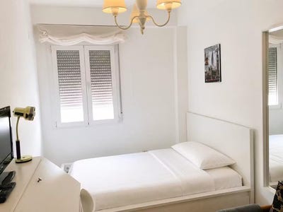 /international/es/avenida-del-mediterraneo-madrid-madrid-310108671197/