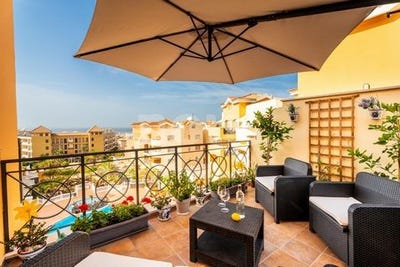 /international/es/tenerife-valencian-community-310105748040/
