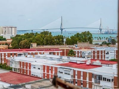 /international/es/infante-de-orleans-ca-diz-andalusia-310100580227/
