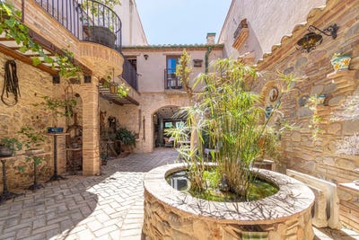/international/es/castello-d-empuries-catalonia-310107291874/