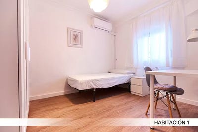 /international/es/avenida-sanchez-pizjuan-sevilla-andalusia-310108644361/