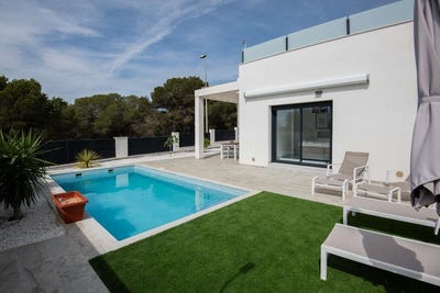 /international/es/pinar-de-campoverde-valencian-community-310100226981/