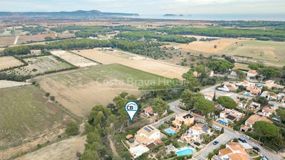 /international/es/els-masos-de-pals-catalonia-310104288894/