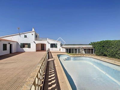 /international/es/ciutadella-de-menorca-balearic-islands-120093582856/