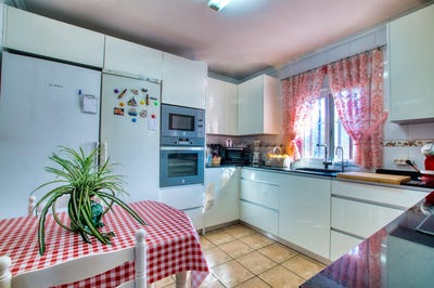 /international/es/alcaucin-andalusia-310106406236/