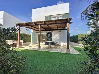 /international/es/es-mercadal-balearic-islands-310099050927/