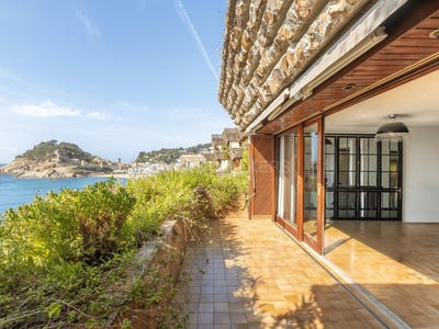/international/es/tossa-de-mar-catalonia-310108865435/