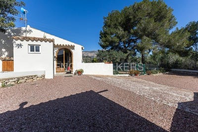 /international/es/gata-de-gorgos-valencian-community-310100638945/