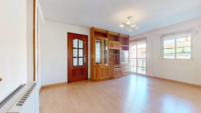 /international/es/alcala-de-henares-madrid-310110264501/