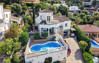 /international/es/palau-saverdera-catalonia-310109176131/