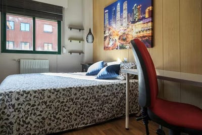 /international/es/avenida-de-los-poblados-madrid-madrid-310097234802/
