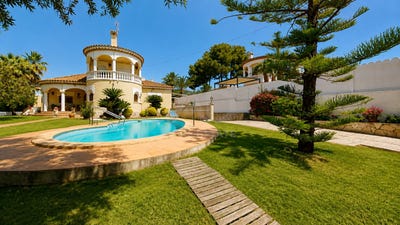 /international/es/carrer-de-la-bonaterra-vendrell-el-catalonia-310108830964/