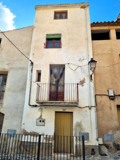 /international/es/carrer-de-tortosa-pinell-de-brai-el-catalonia-310108514983/