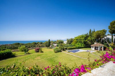 /international/es/marbella-marbella-golden-mile-malaga-spain-marbella-andalusia-310109200901/