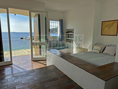 /international/es/calella-de-palafrugell-catalonia-310103313591/