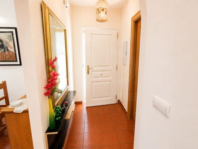 /international/es/calle-mayor-herradon-de-pinares-castile-and-leon-310109817586/