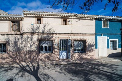 /international/es/pinoso-valencian-community-310106994720/