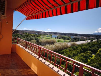 /international/es/avinguda-de-les-terres-de-l-ebre-xerta-catalonia-310105419499/