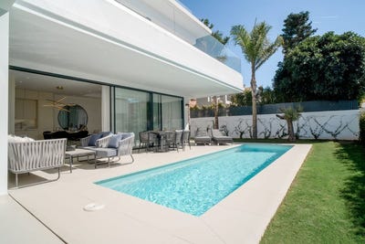 /international/es/marbella-andalusia-310109023163/