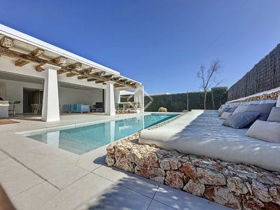/international/es/es-mercadal-balearic-islands-120090647951/