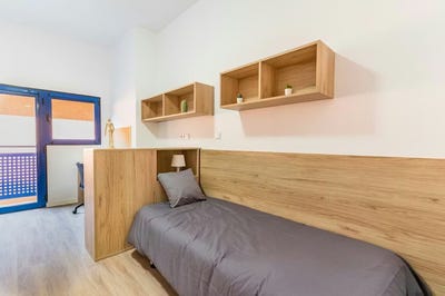 /international/es/avenida-de-los-naranjos-valencia-valencian-community-310105810175/