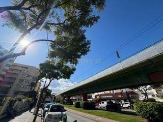 /international/es/fuengirola-andalusia-310101079975/?lang=zh-cn