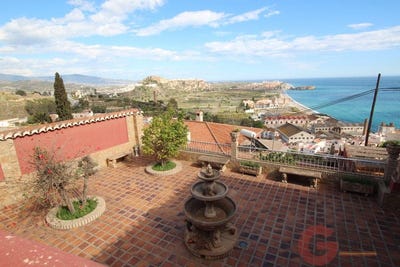 /international/es/salobrena-andalusia-310108184680/