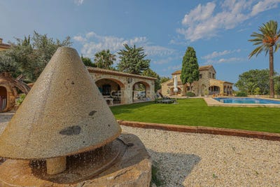 /international/es/benissa-valencian-community-310103444075/