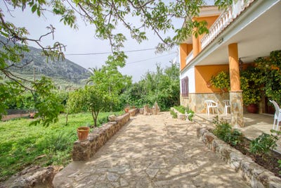 /international/es/ds-las-piedras-las-piedras-rute-andalusia-310108211607/