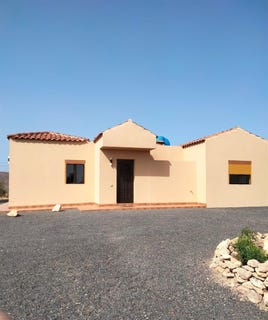 /international/es/tuineje-canary-islands-310107500150/