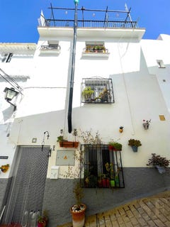 /international/es/competa-andalusia-310101551096/?lang=fr