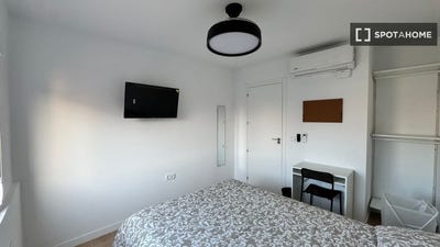 /international/es/alicante-valencian-community-310108563363/