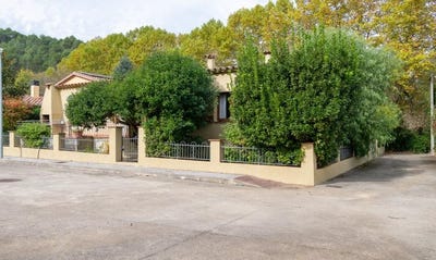 /international/es/sant-llorenc-de-la-muga-girona-catalonia-310103487101/