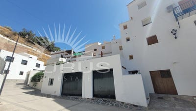 /international/es/salares-andalusia-310106068629/
