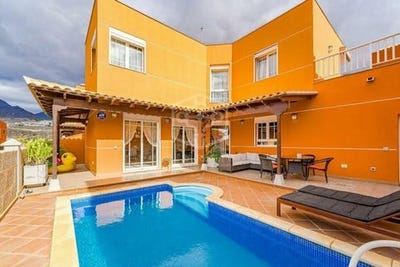 /international/es/arona-canary-islands-120096864545/