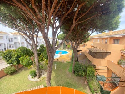 /international/es/cadiz-andalusia-310101353881/?lang=id