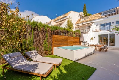 /international/es/marbella-marbella-golden-mile-malaga-spain-marbella-andalusia-310108862801/