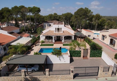 /international/es/calle-haya-p-c-pinar-de-campoverde-valencian-community-310100858926/